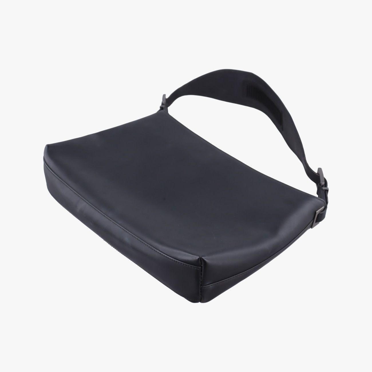 Gucci Minimalist Hobo Black Leather — view 6