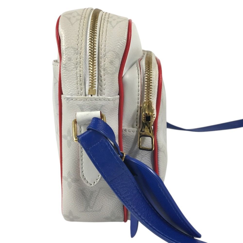 Louis Vuitton Shoulder Bag Nile Messenger PM Monogram Canvas White — view 4