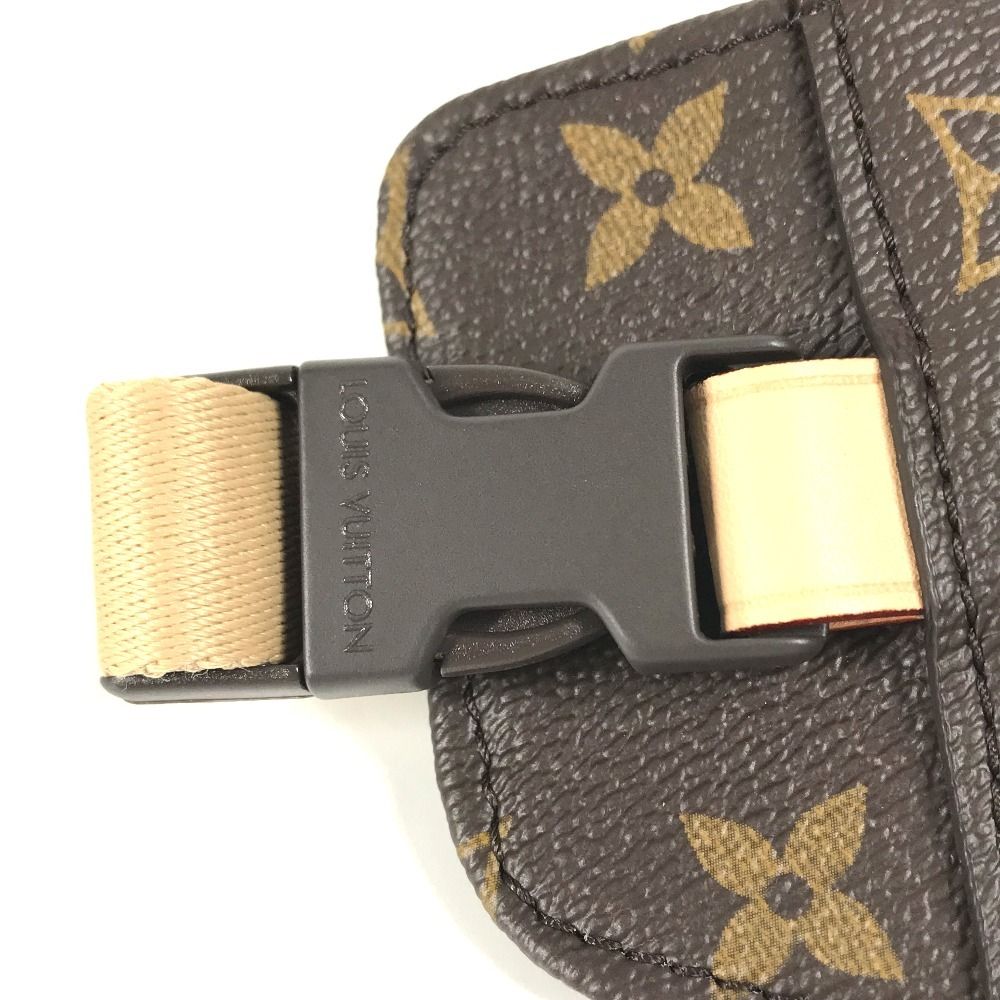 Louis Vuitton Dog Harness MM Monogram Canvas Brown Pet Accessory — view 4
