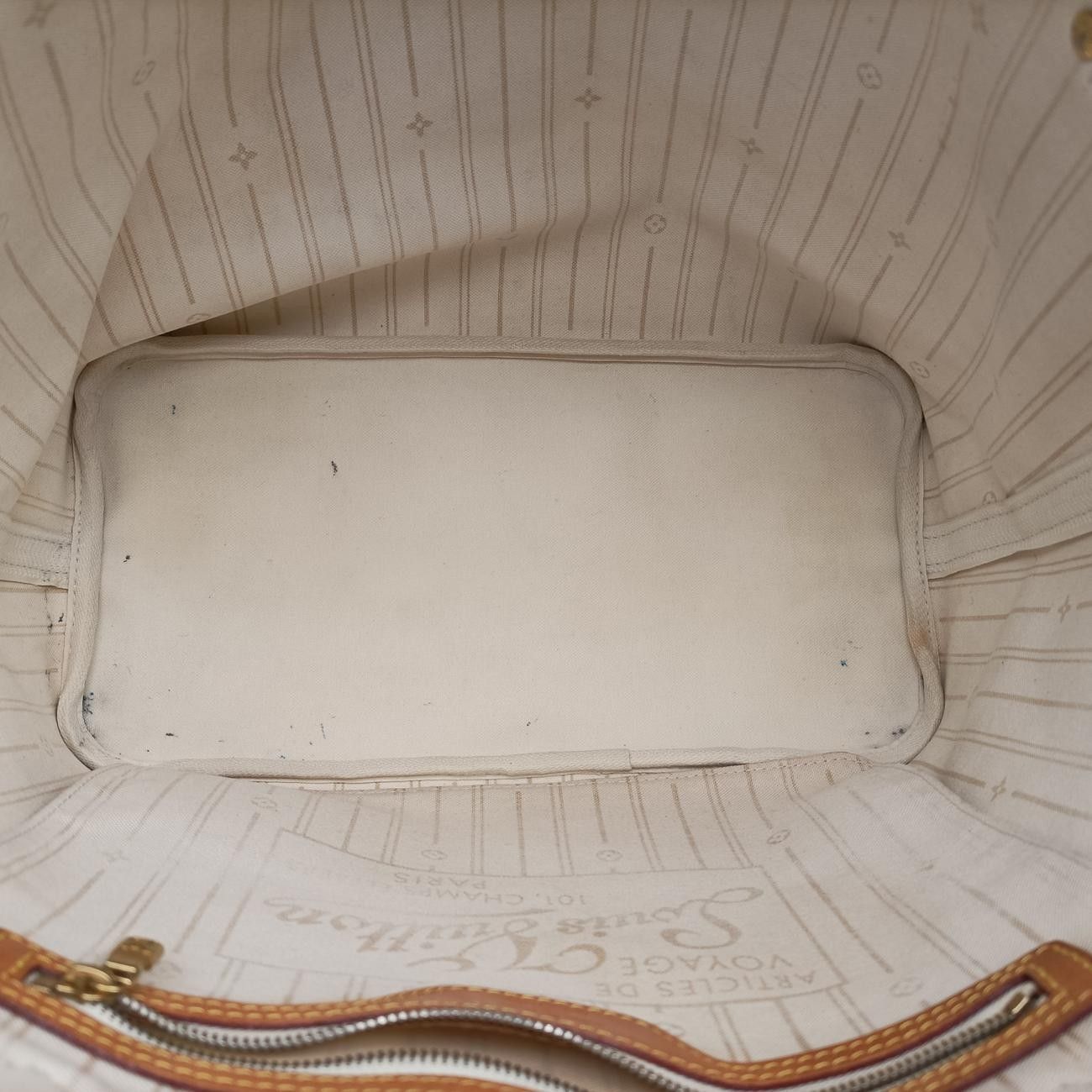 Louis Vuitton Neverfull MM Azur Damier Canvas — view 9
