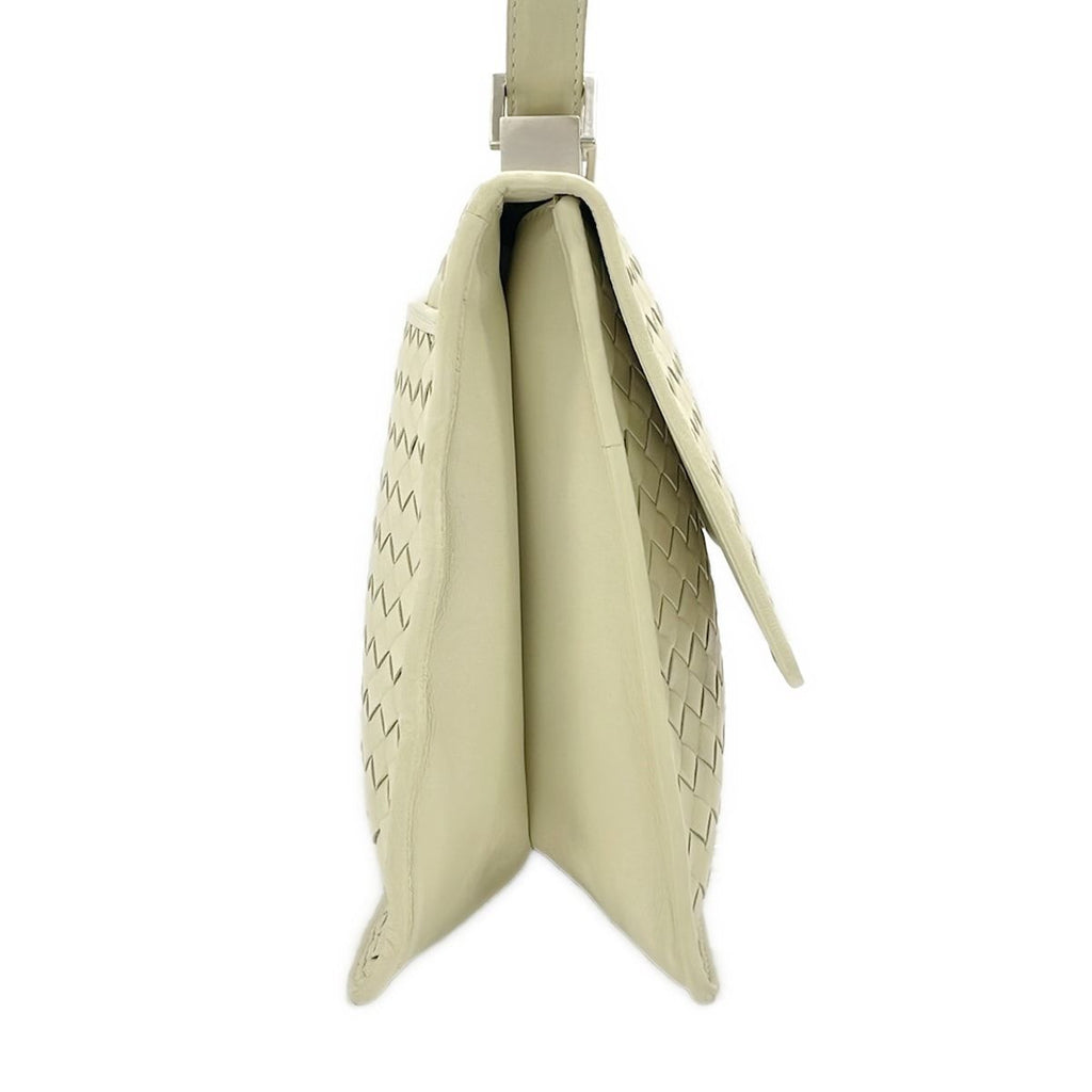 Bottega Veneta Shoulder Bag Ivory Silver Intrecciato Leather — view 2