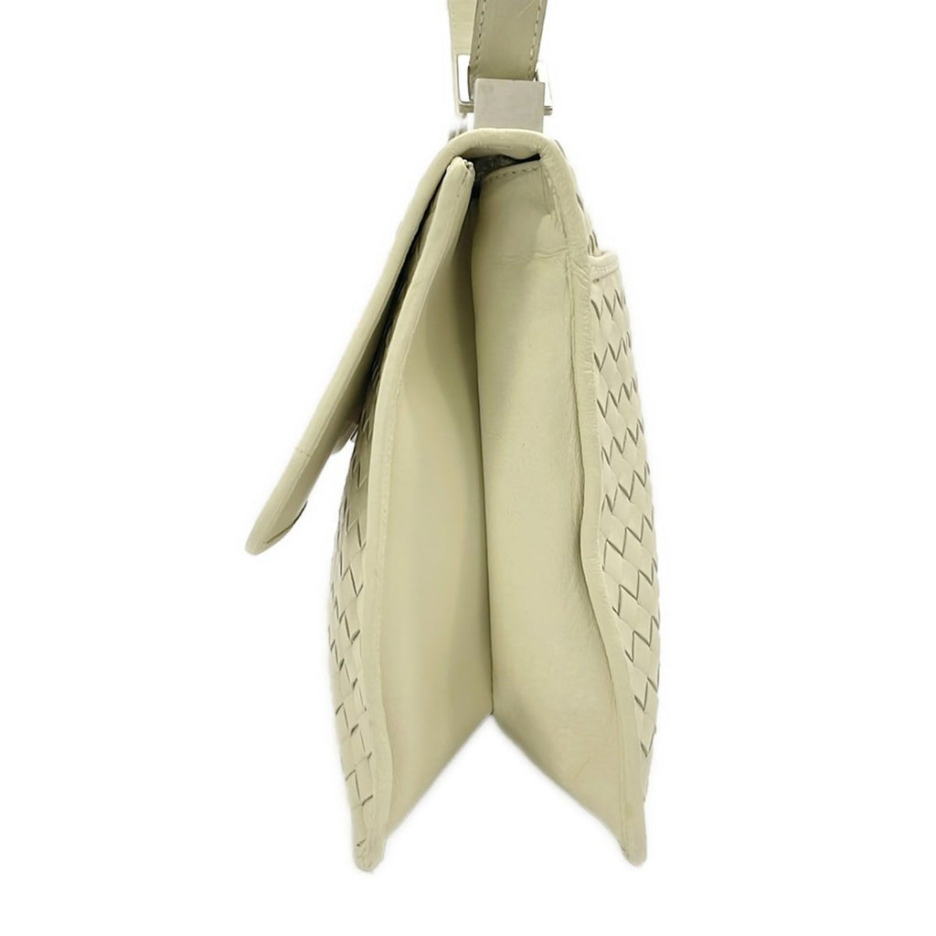 Bottega Veneta Shoulder Bag Ivory Silver Intrecciato Leather — view 4