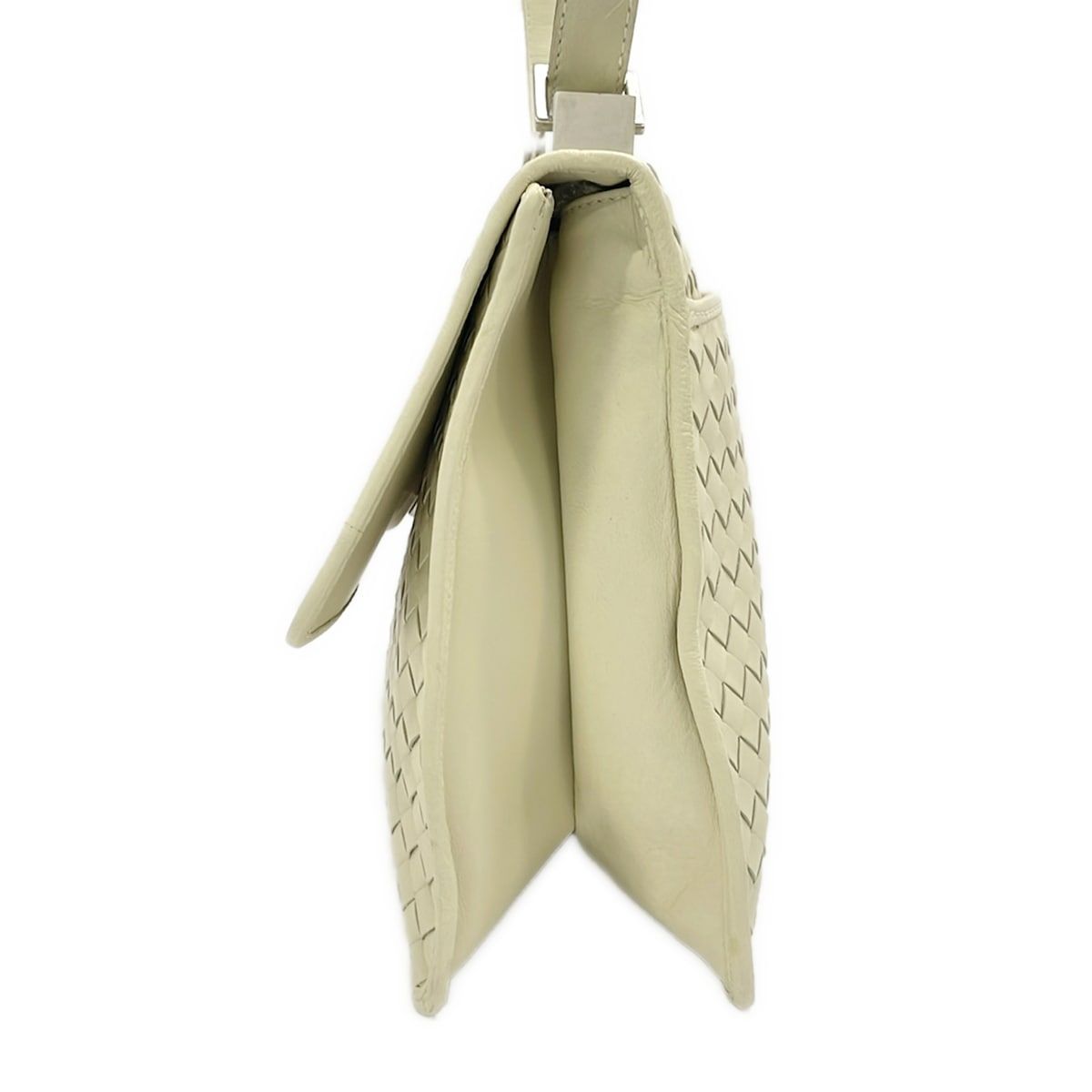 Bottega Veneta Shoulder Bag Ivory Silver Intrecciato Leather — view 4
