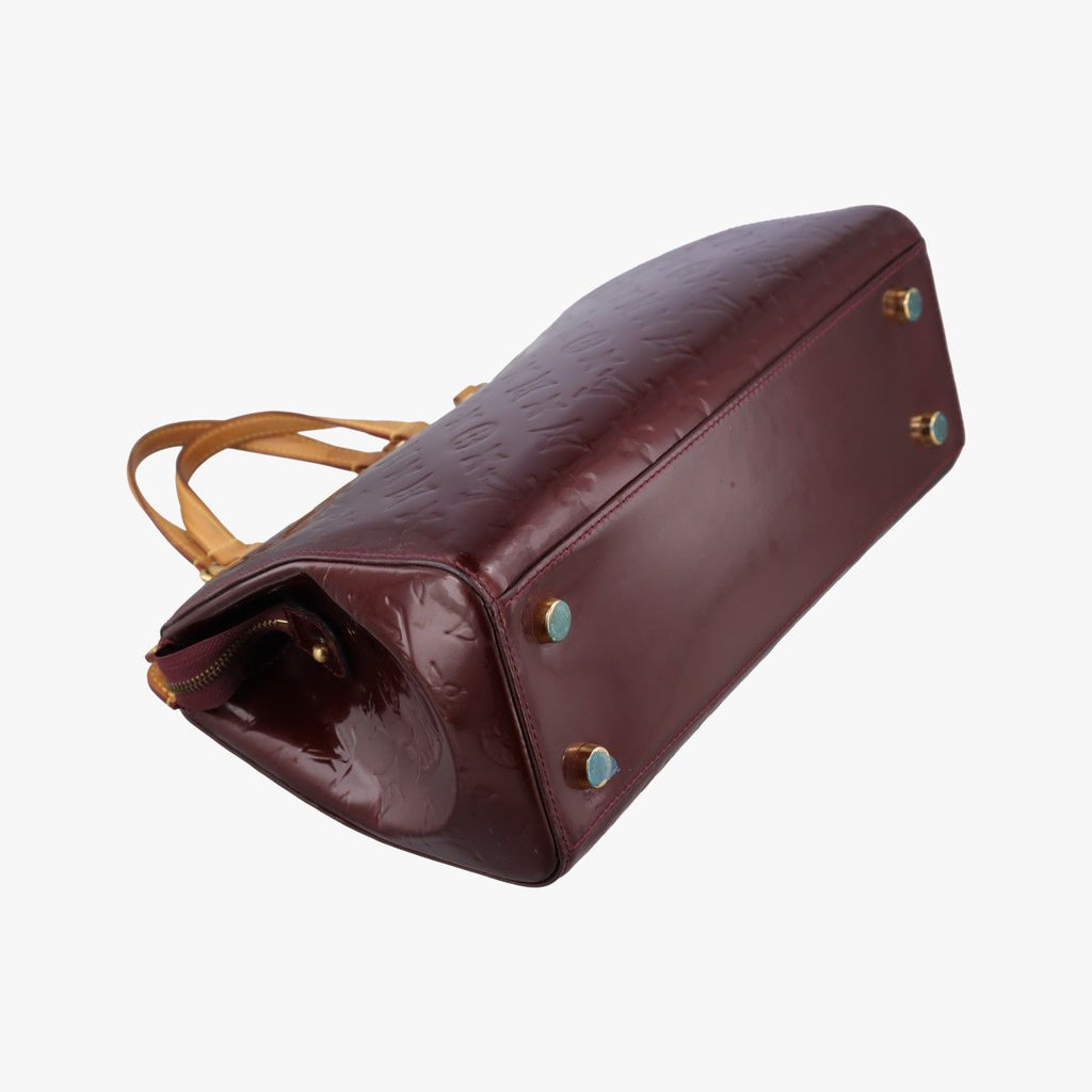 Louis Vuitton Blair MM Amarante Vernis Shoulder — view 7