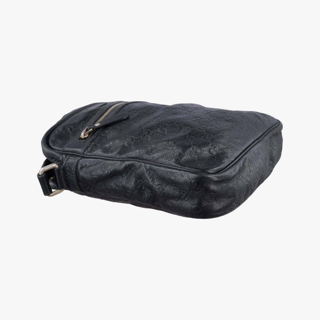 Gucci GG Supreme Messenger Black Leather — view 5