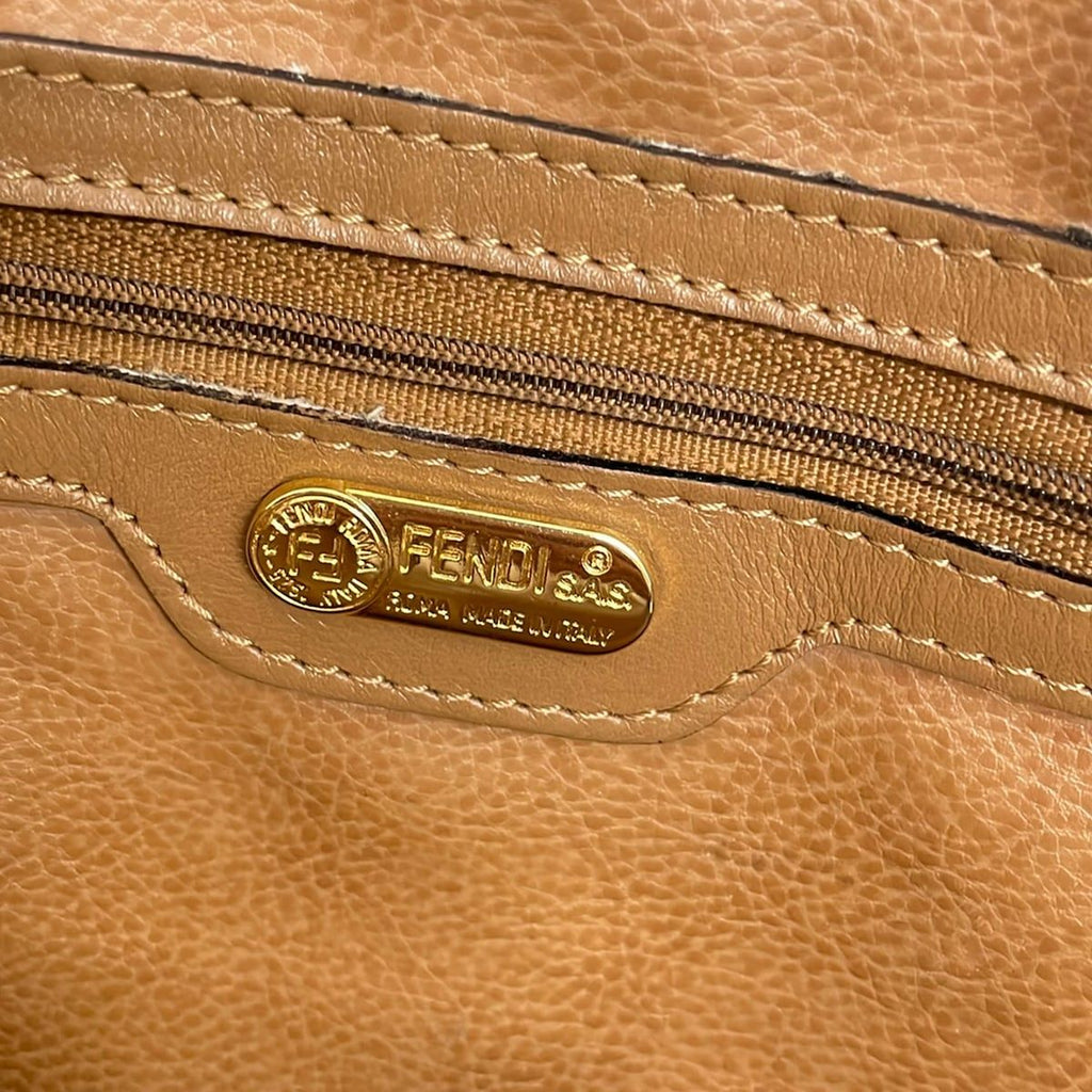 Fendi Handbag Brown Leather — view 8