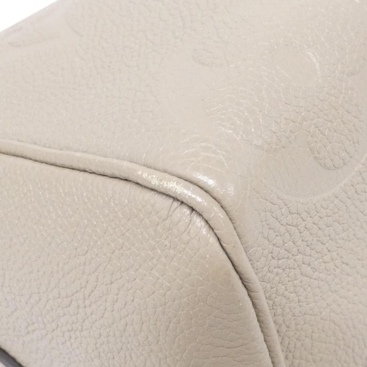 Louis Vuitton Monogram Empreinte Speedy Bandouliere 25 Boston — view 2