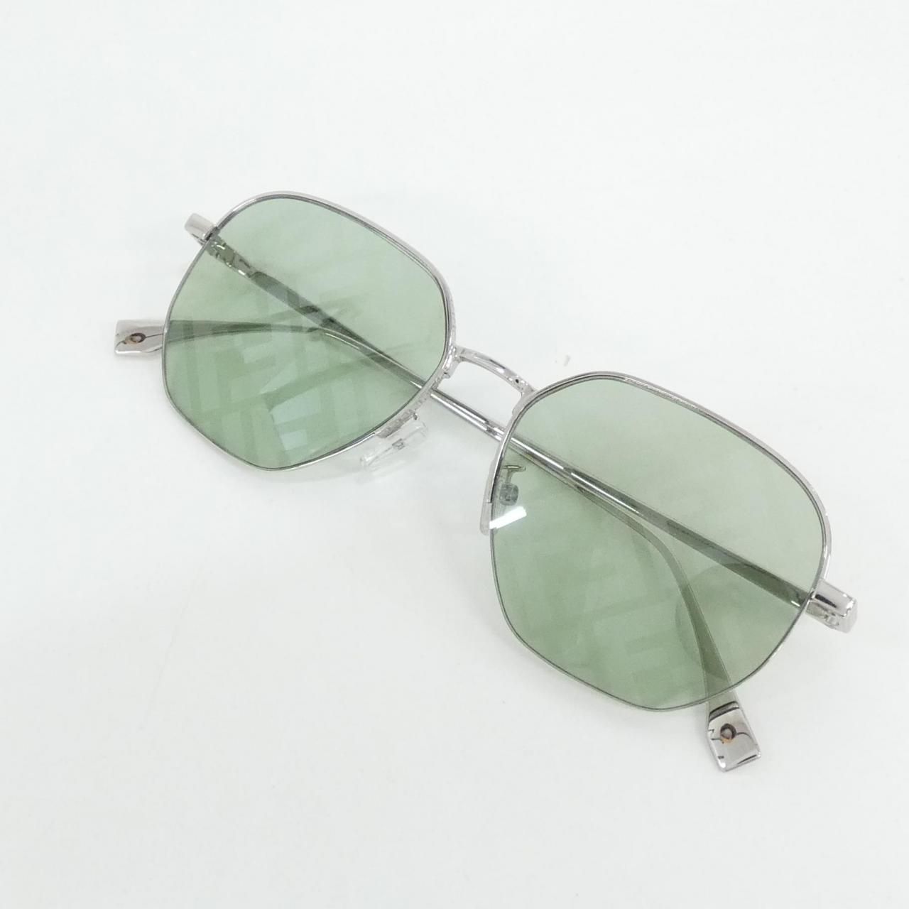 Fendi Sunglasses Eyewear Silver — view 2