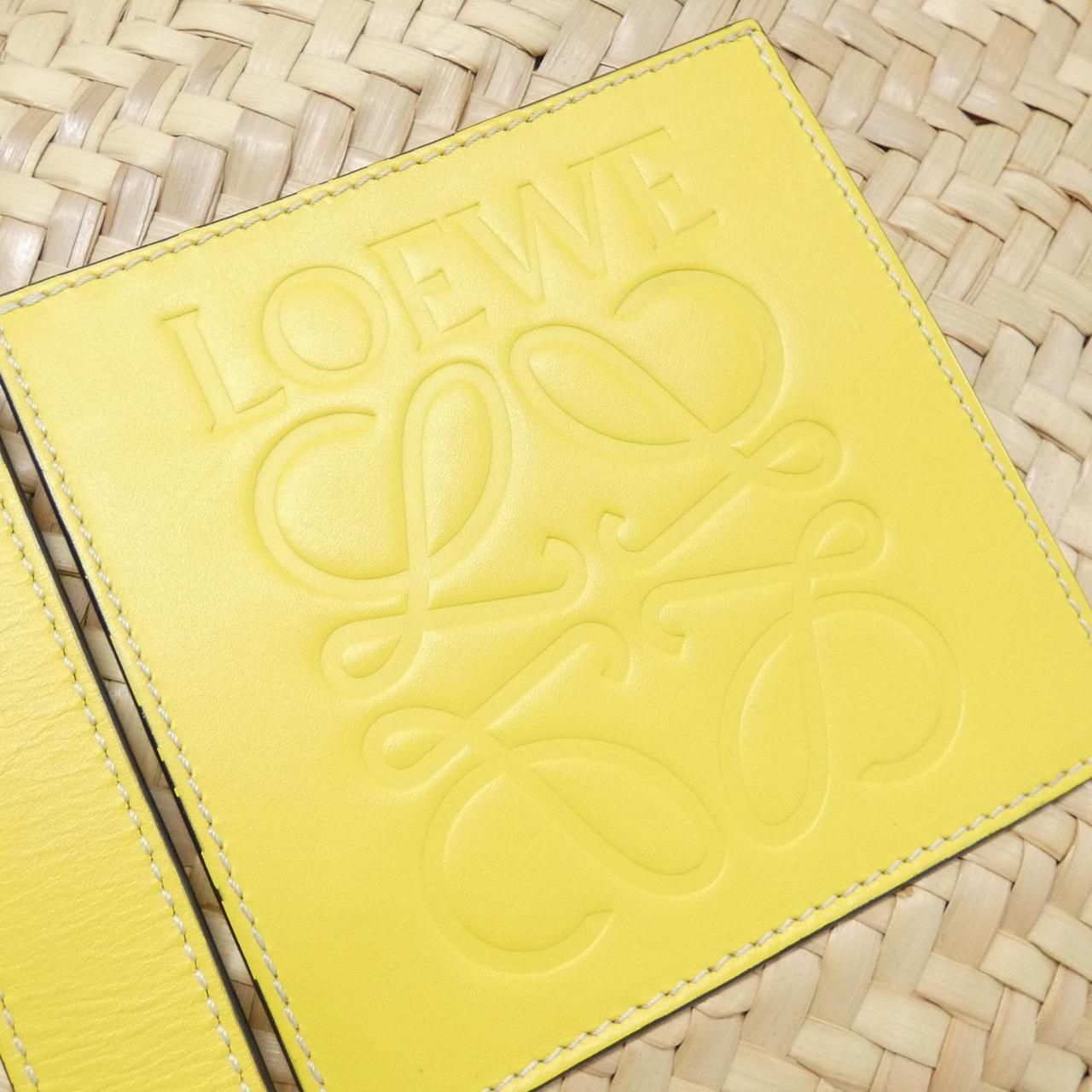 Loewe 327 02 — view 5
