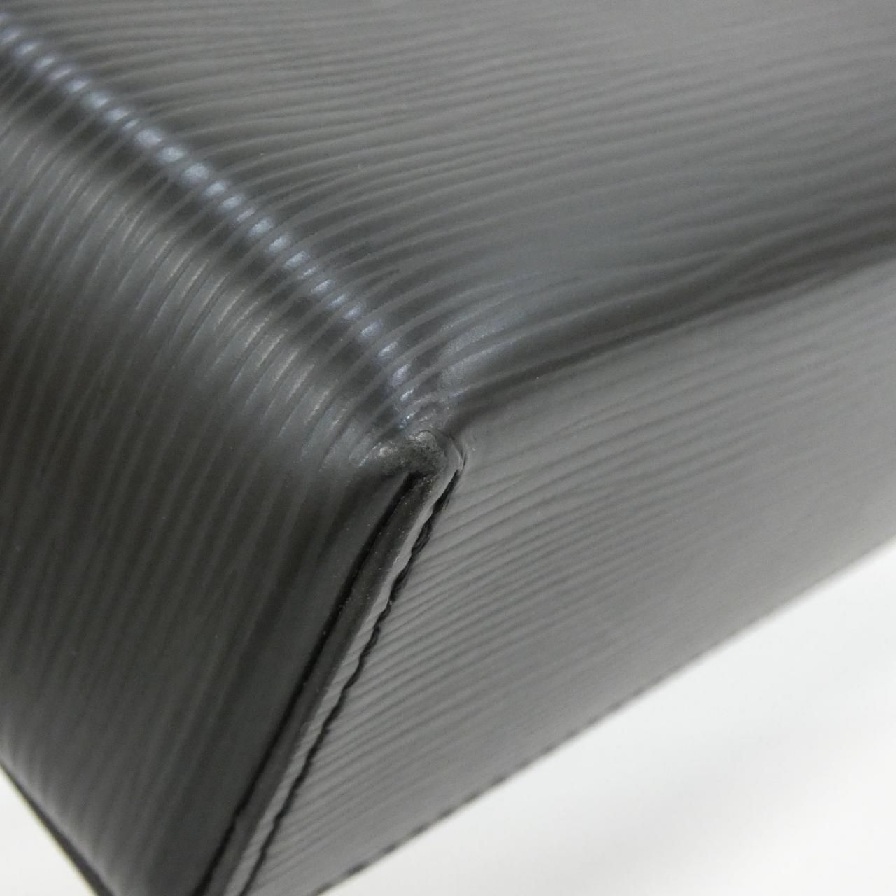 Louis Vuitton Epi Sac Plat Fold — view 3