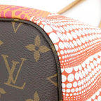 Louis Vuitton Monogram Neverfull MM — view 3
