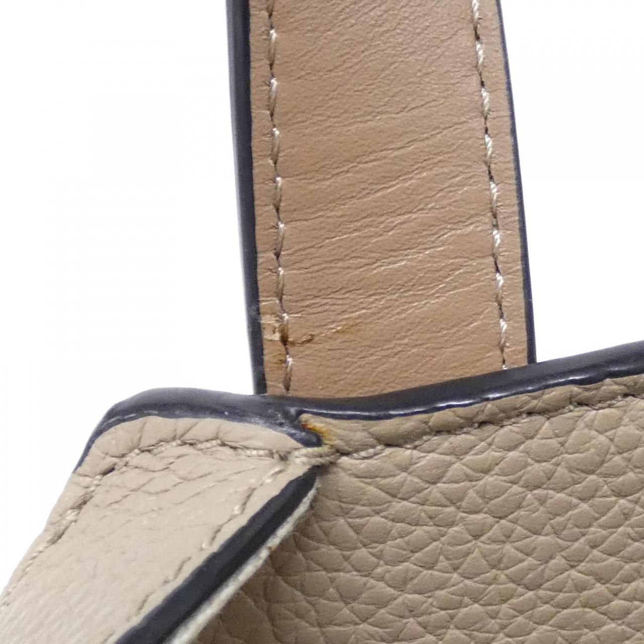 Loewe Hammock Compact Shoulder — view 5