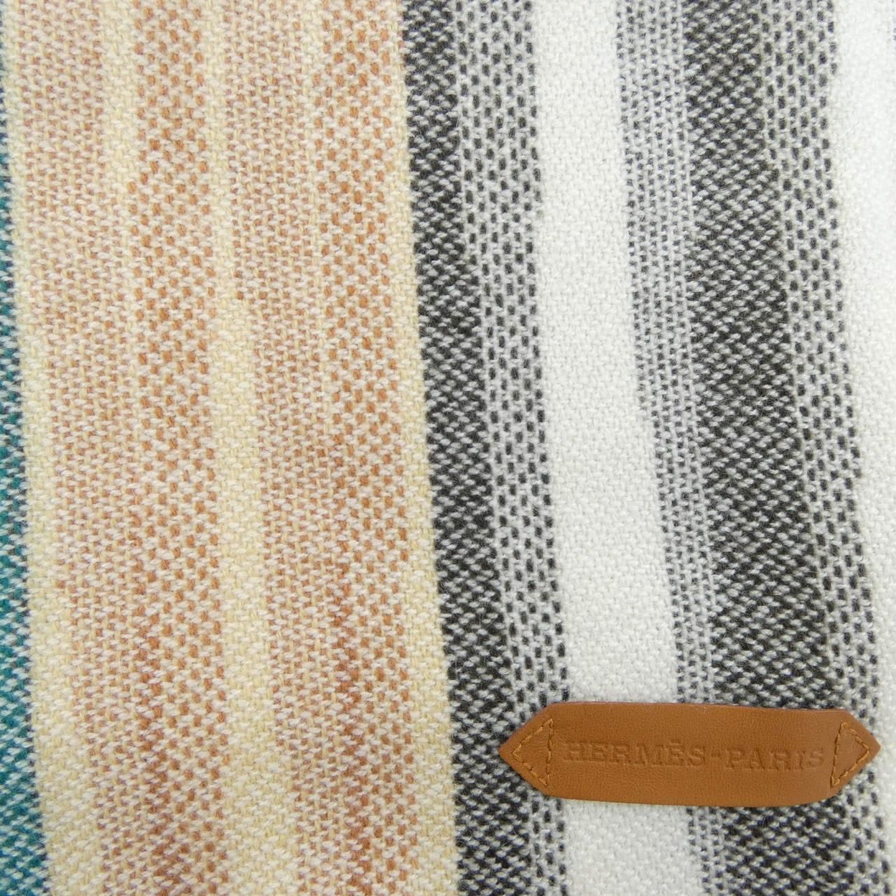 Hermes Scarf White — view 4