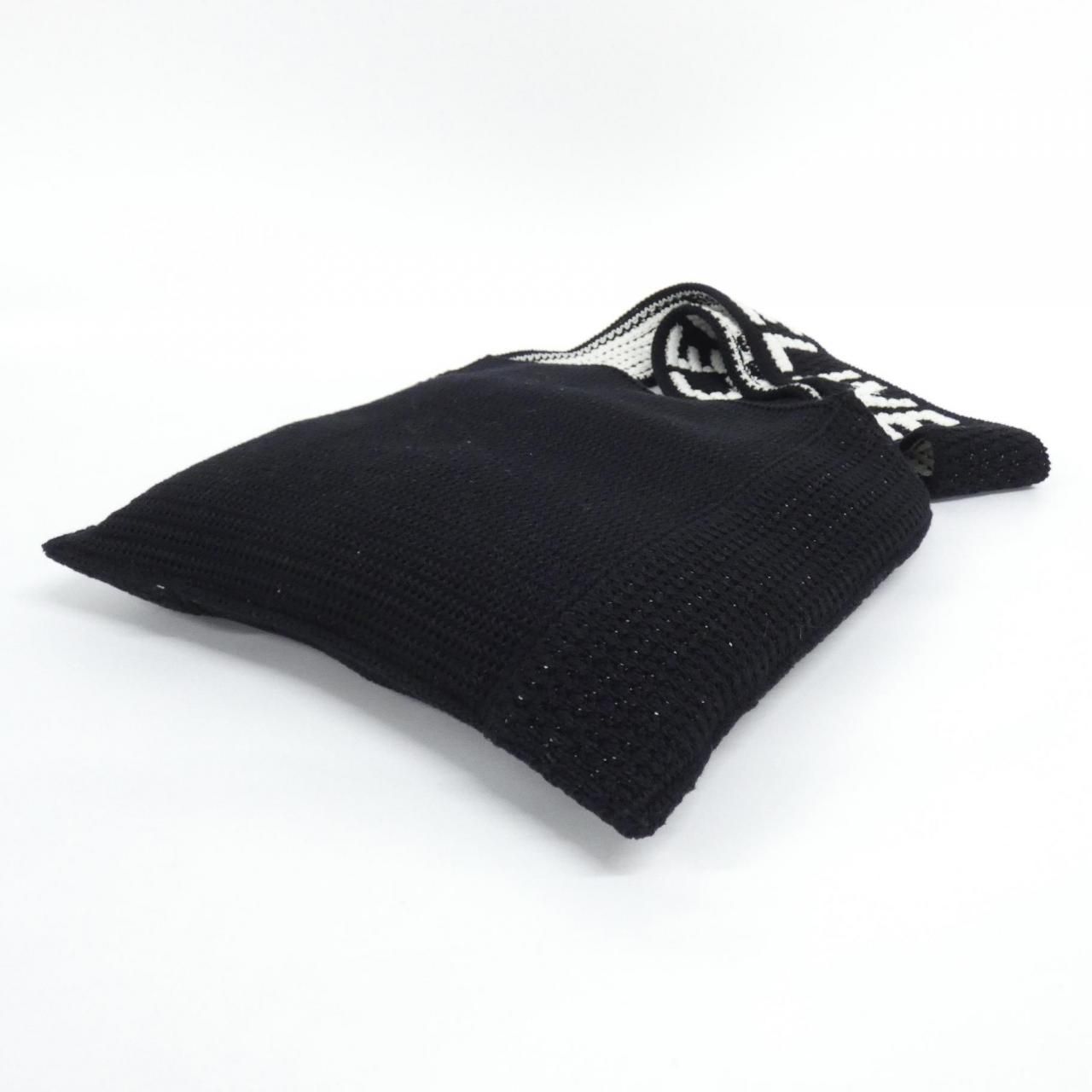 Celine Shoulder Bag Black — view 3