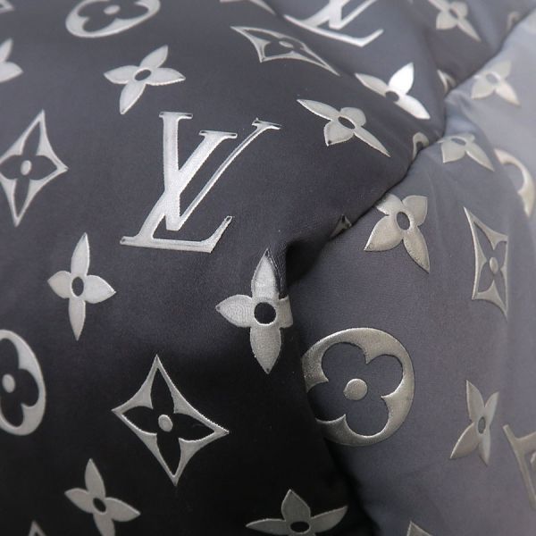 Louis Vuitton LV Ski Keepall Bandouliere 45 — view 7