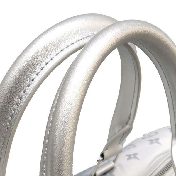 Louis Vuitton LV Ski Keepall Bandouliere 45 — view 5