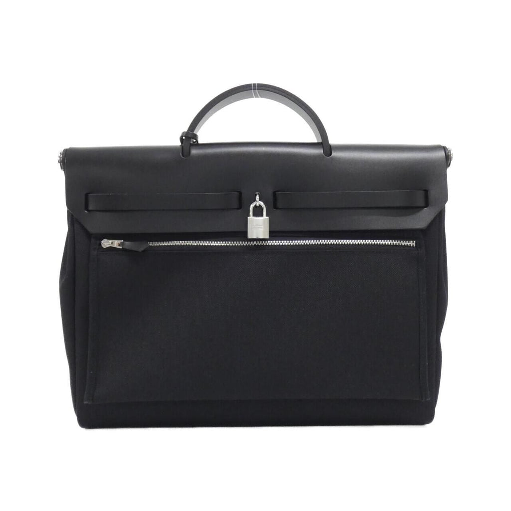 Hermes Herbag Zip Messenger 39 Shoulder — view 2