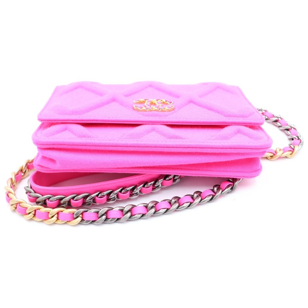 Chanel 19 Quilted CC Logo Jersey Lambskin Chain Shoulder Bag Pink — view 4