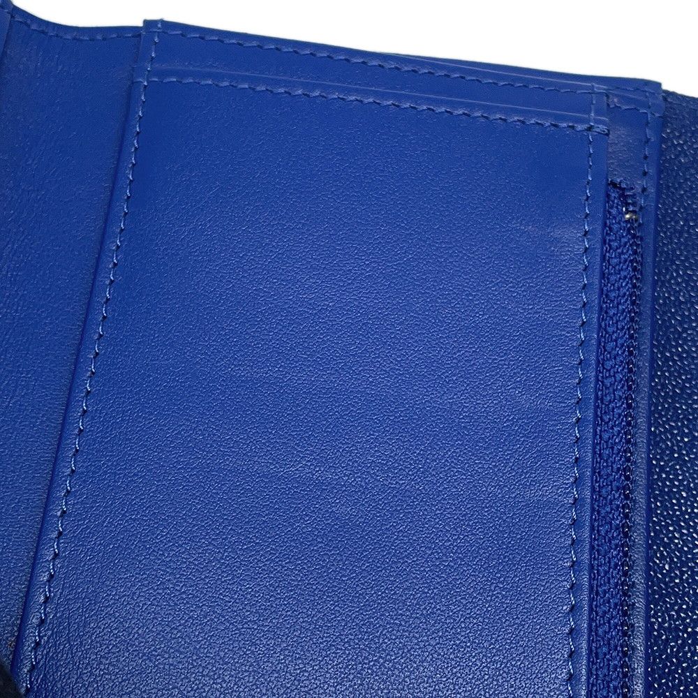 Chanel Trifold Wallet Boy CC Logo Quilted Caviar Leather — view 9