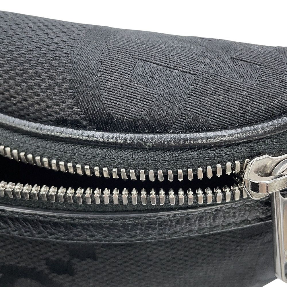 Gucci Belt Bag Jumbo GG Canvas Black — view 8