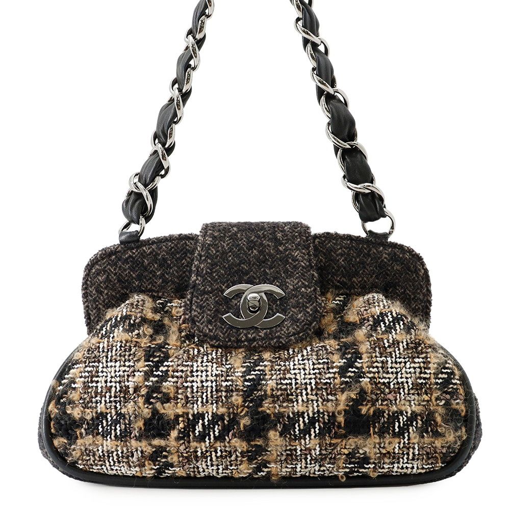 Chanel Shoulder Bag CC Logo Quilted Tweed Black