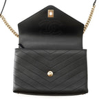 Chanel Chain Shoulder Bag Blanc CC Logo Leather Stitch Black 2-Way — view 6
