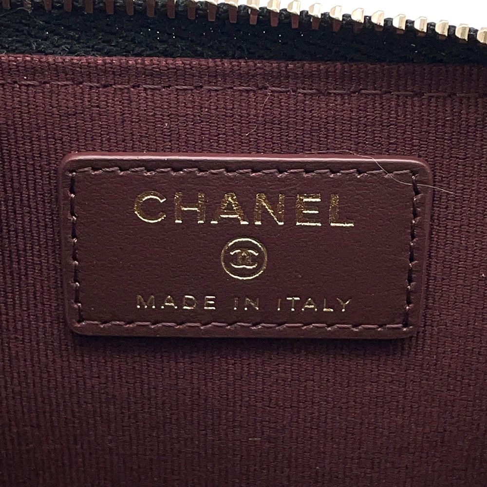 Chanel Coin Case Quilted CC Logo Caviar Leather Fragment Card Black — view 6