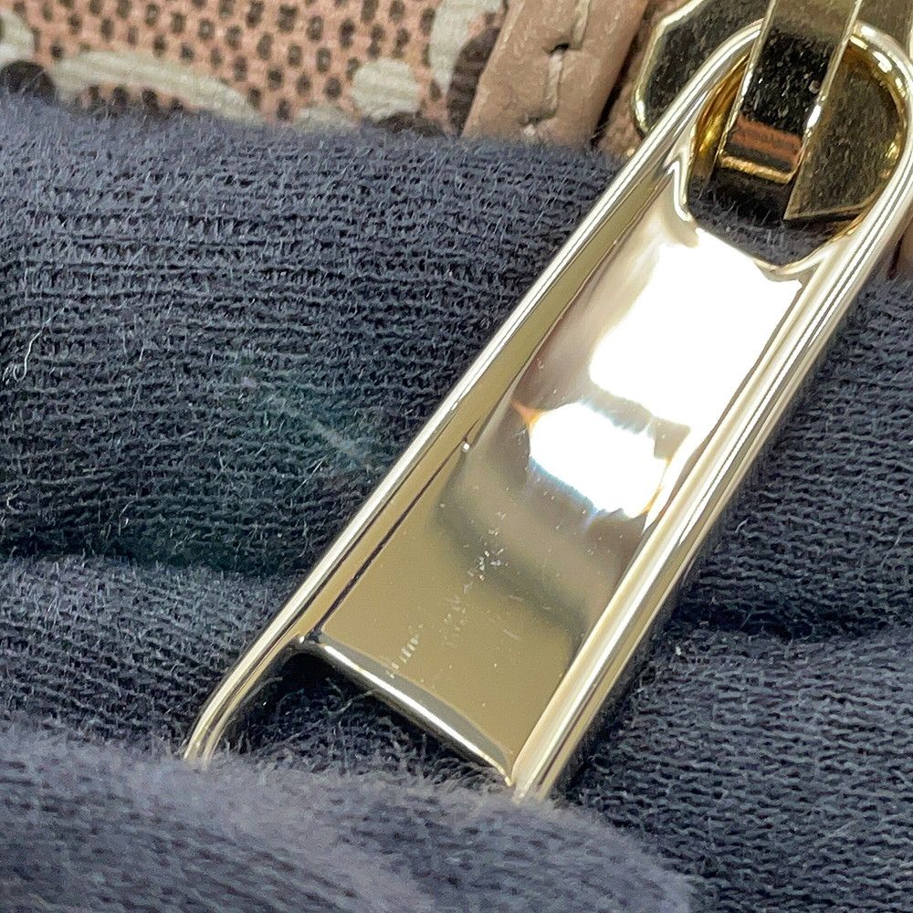 Gucci Shoulder Bag GG Shadow Vanity 2-Way — view 9
