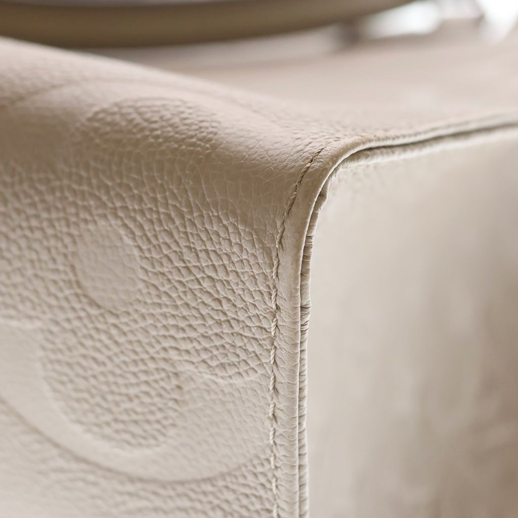 Louis Vuitton Monogram Empreinte On The Go MM Leather 2-Way Tote Shoulder — view 5