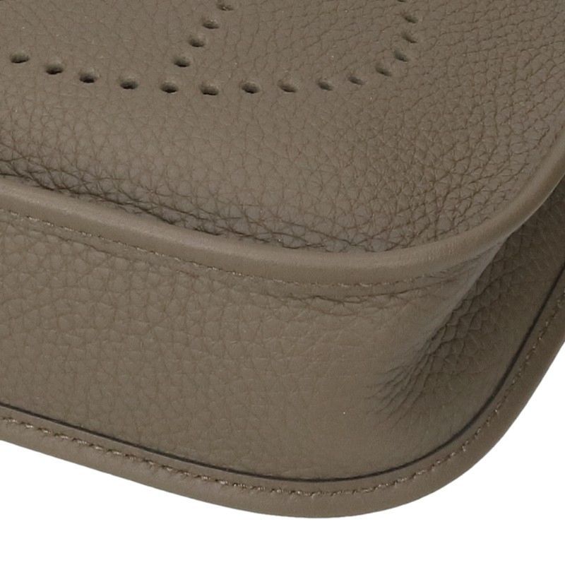 Hermes Evelyne TPM Taurillon Clemence Shoulder Bag TPM — view 4