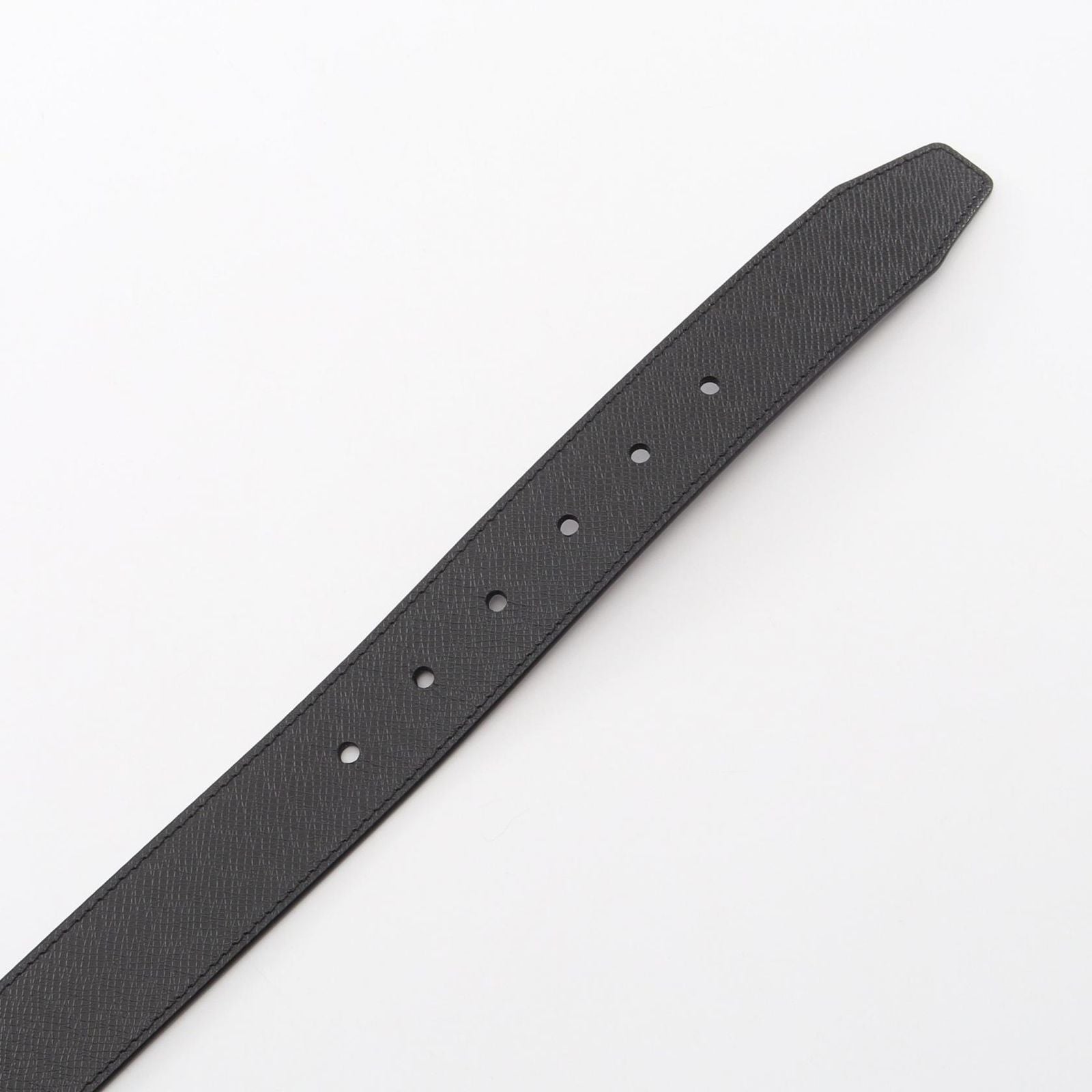 Louis Vuitton Belt Pont Neuf 35 Taiga Leather — view 3