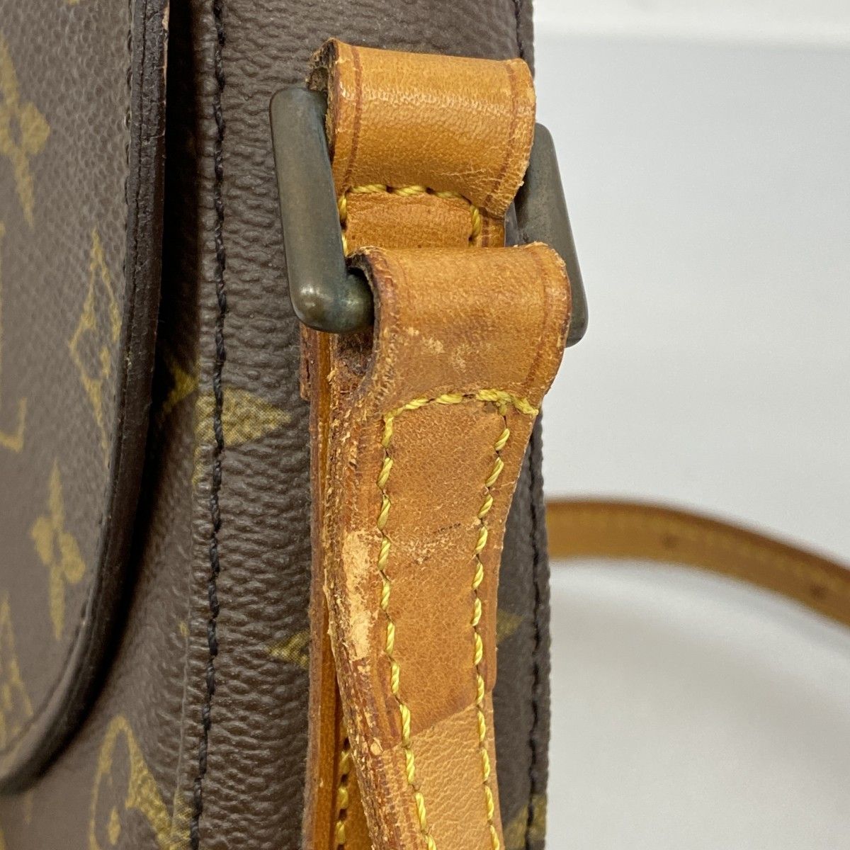 Louis Vuitton Shoulder Bag Monogram Cite PM Brown — view 9