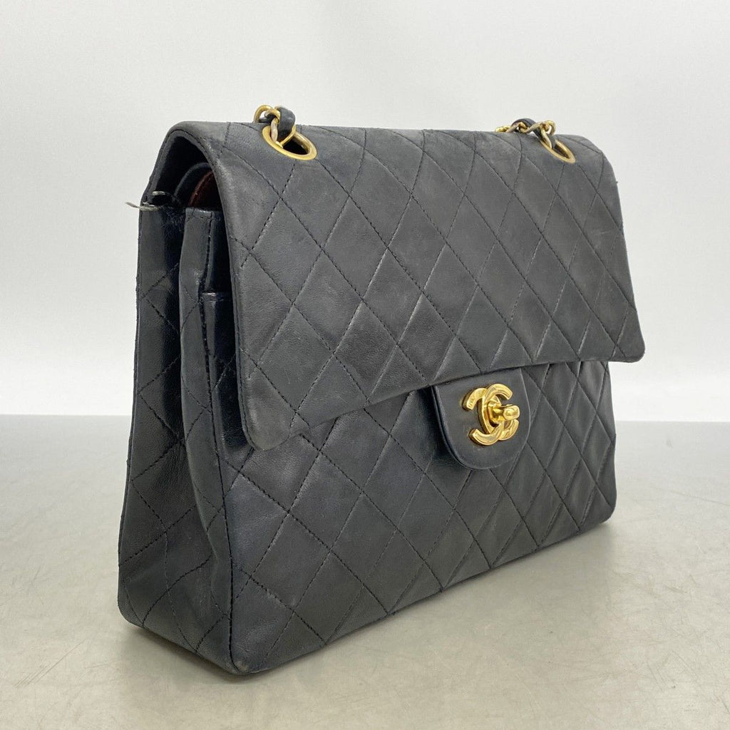Chanel Shoulder Bag Quilted Lambskin Black Gold — view 2