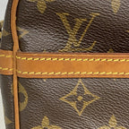 Louis Vuitton Clutch Monogram Compiegne 23 Brown — view 8