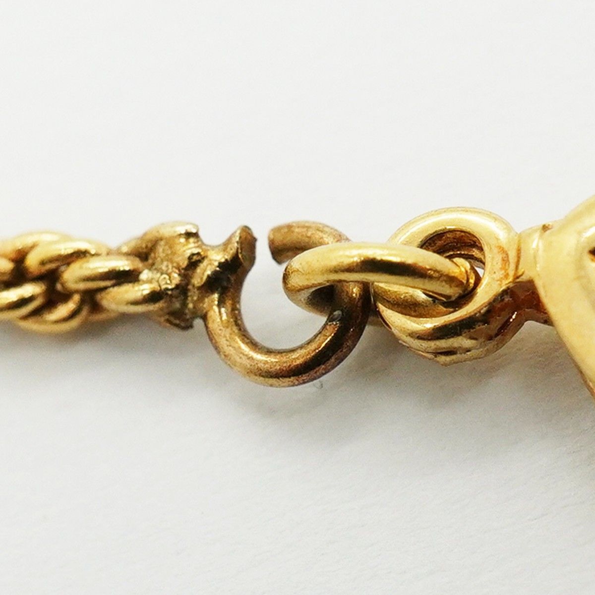 Dior Necklace Emblem Round — view 8
