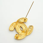 Chanel Brooch Vintage CC Logo Quilted Gold Plated — view 6