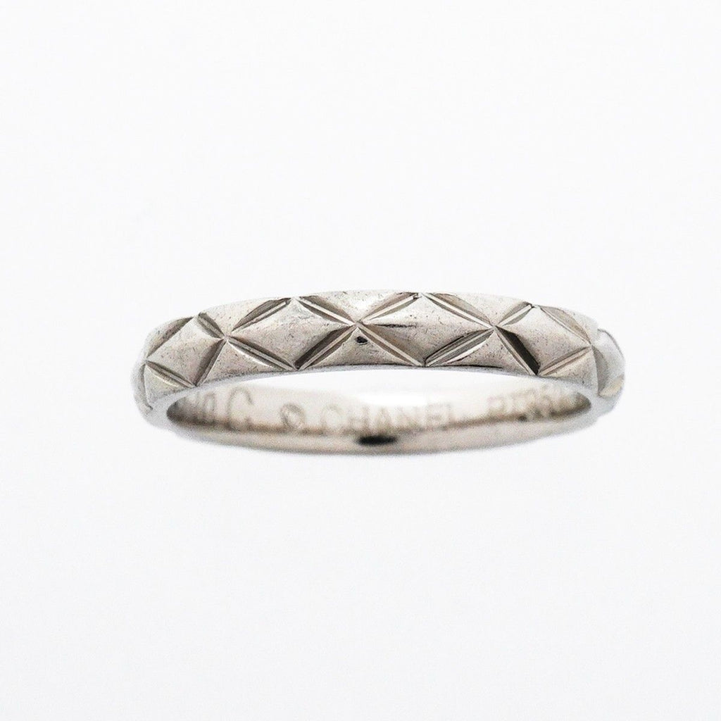 Chanel Ring Quilted Platinum — view 2