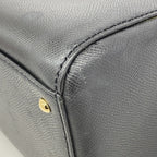 Chanel Tote Leather Black Gold — view 8