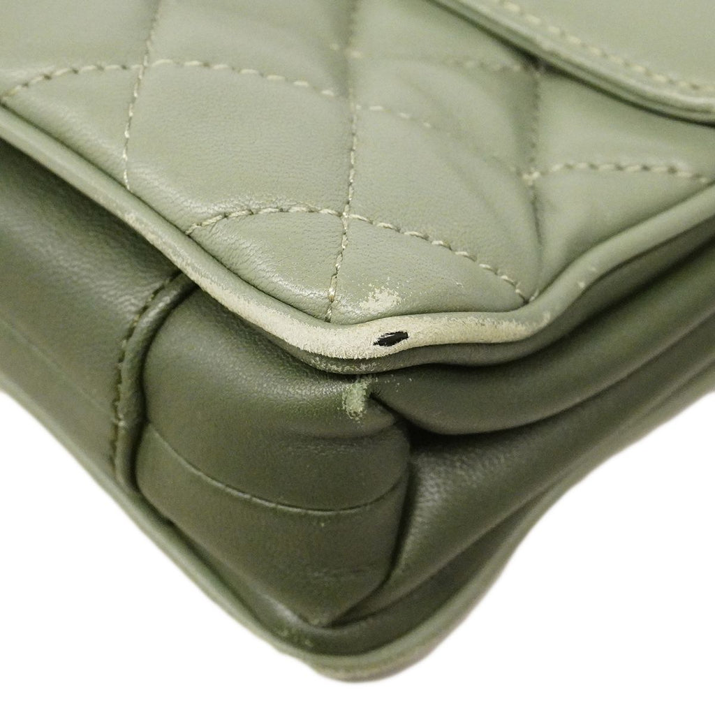 Chanel Shoulder Bag Quilted Lambskin Green Gold — view 7