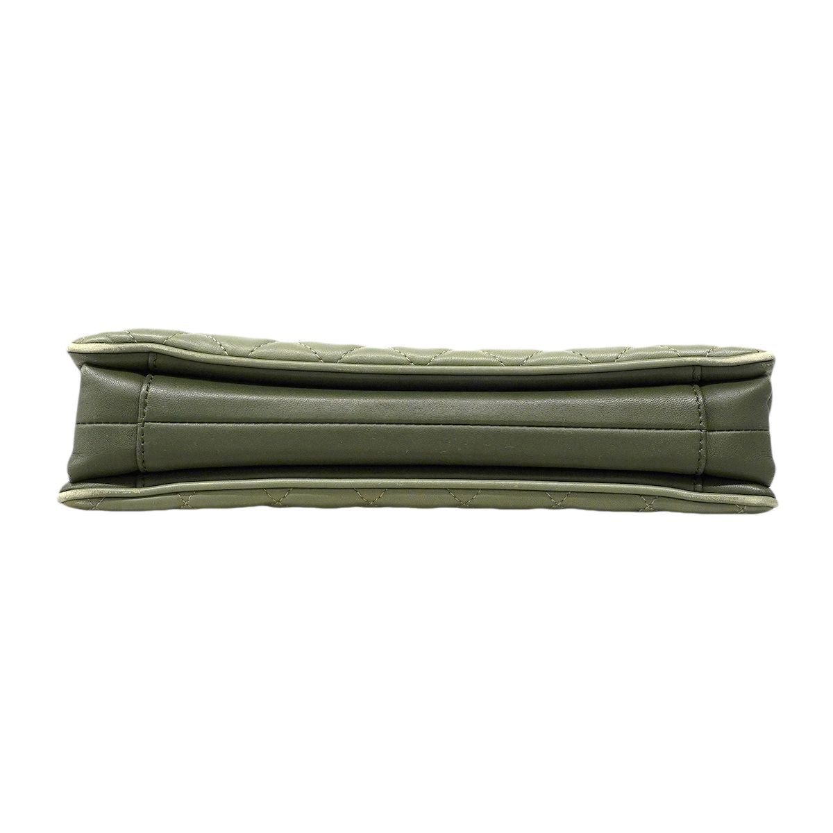 Chanel Shoulder Bag Quilted Lambskin Green Gold — view 3