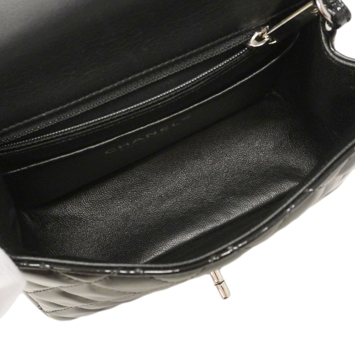 Chanel Shoulder Bag Mini Quilted Patent Leather Black Silver — view 4