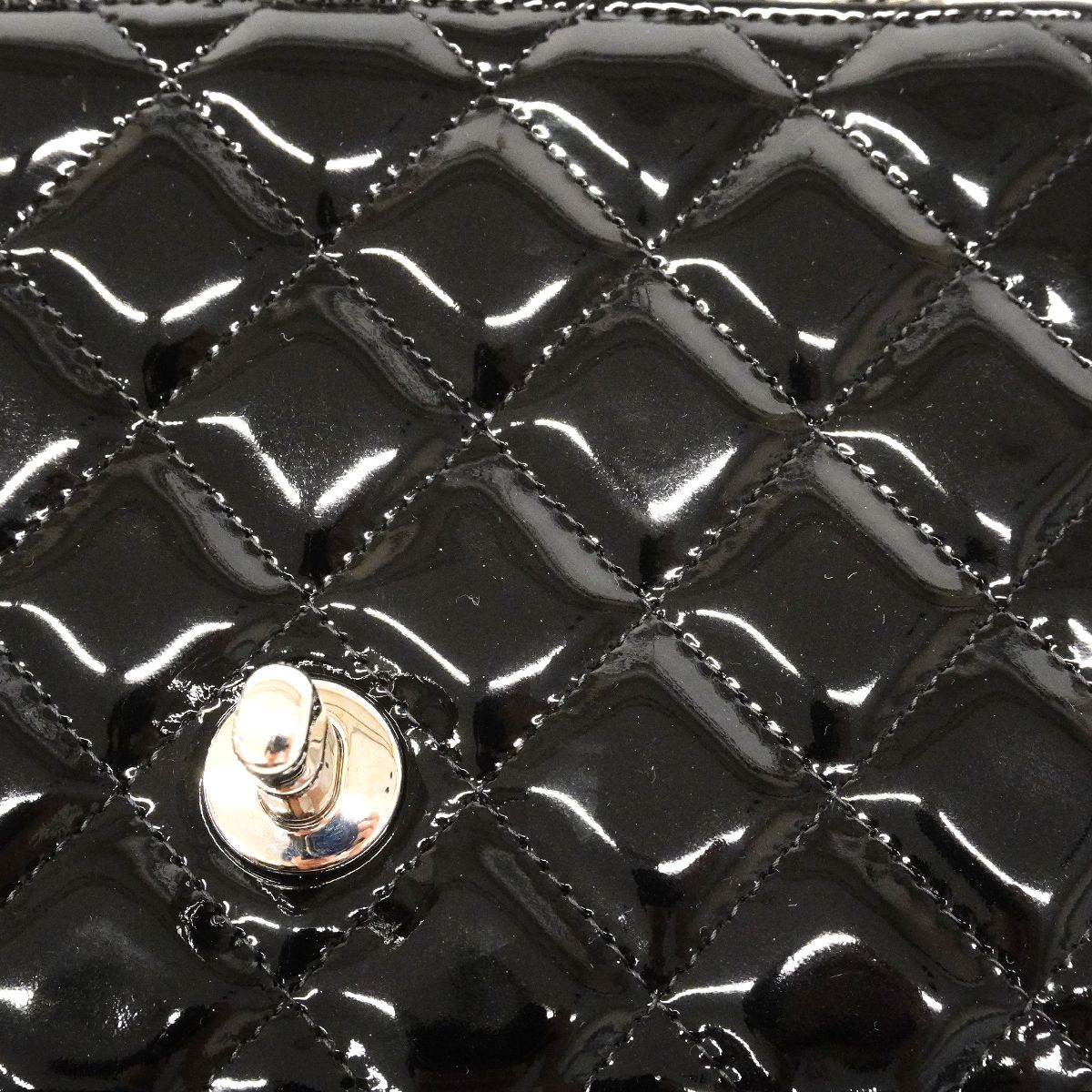 Chanel Shoulder Bag Mini Quilted Patent Leather Black Silver — view 9