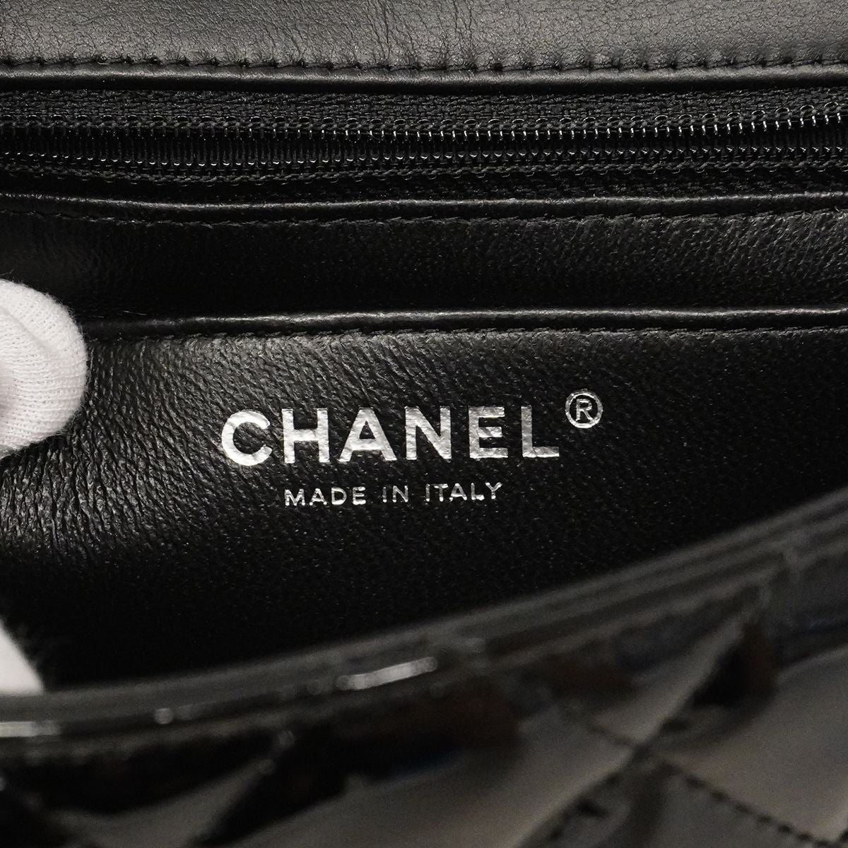 Chanel Shoulder Bag Mini Quilted Patent Leather Black Silver — view 5
