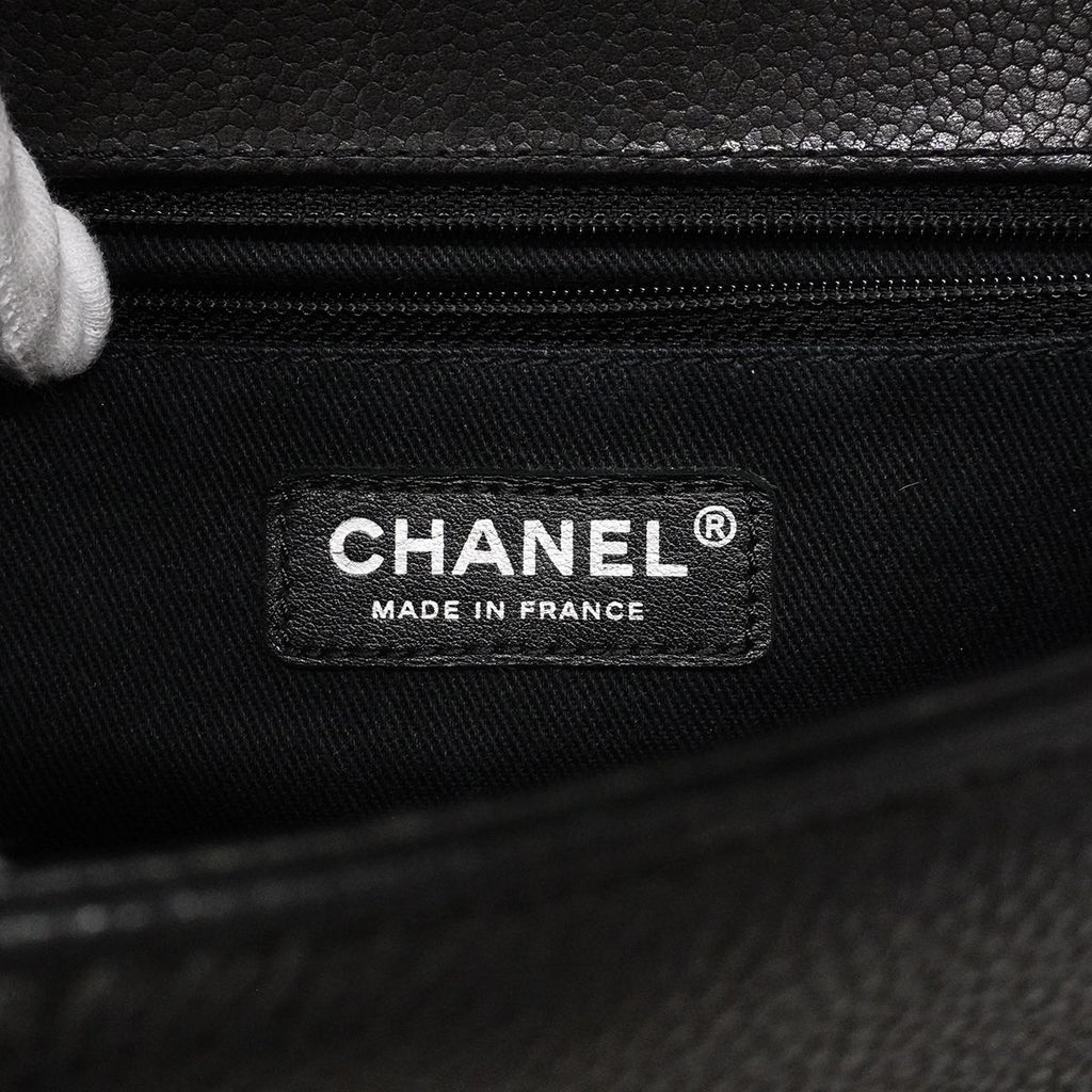 Chanel Shoulder Bag Boy Caviar Leather Black Silver — view 5