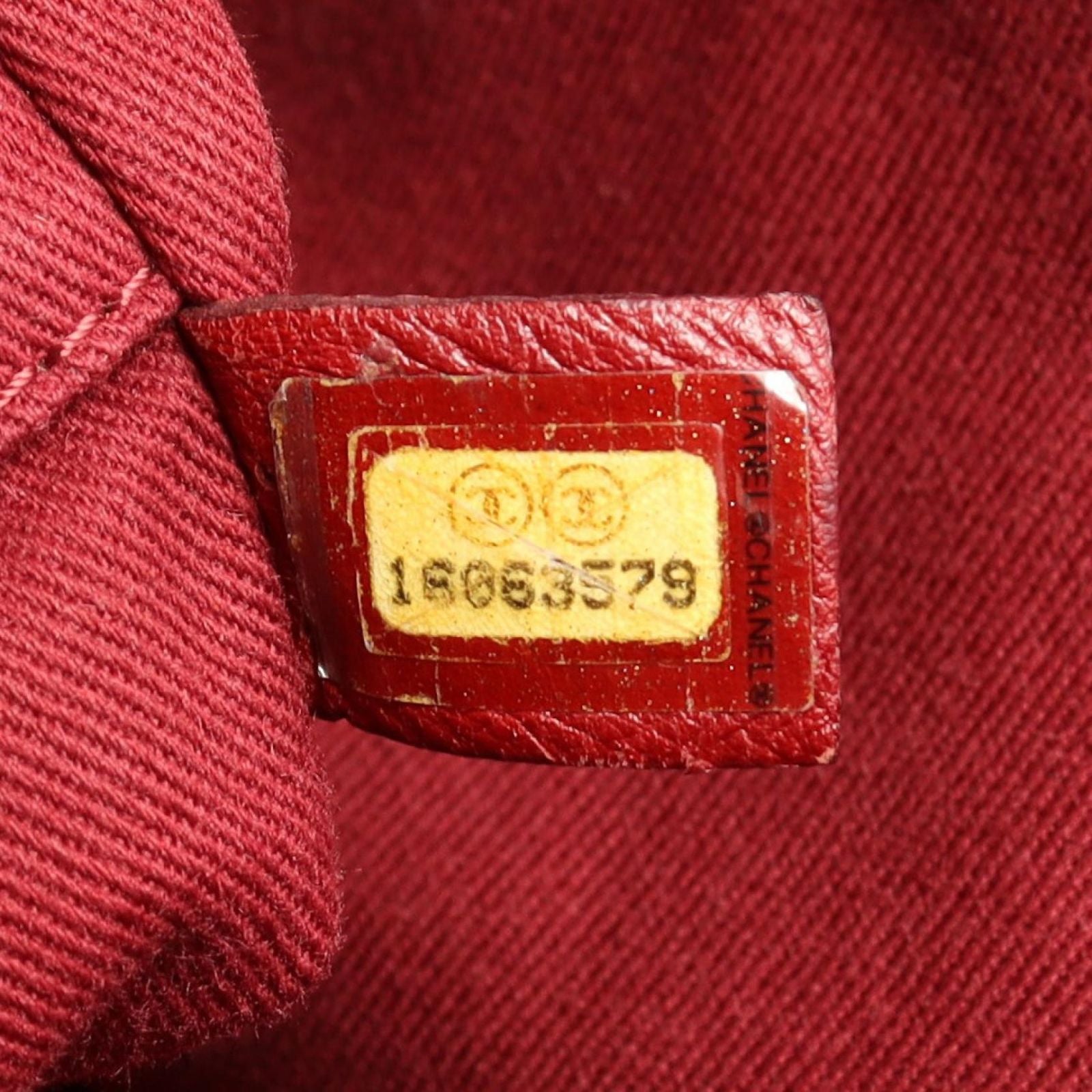 Chanel Tote Deauville Red Canvas Leather Chain MM — view 5