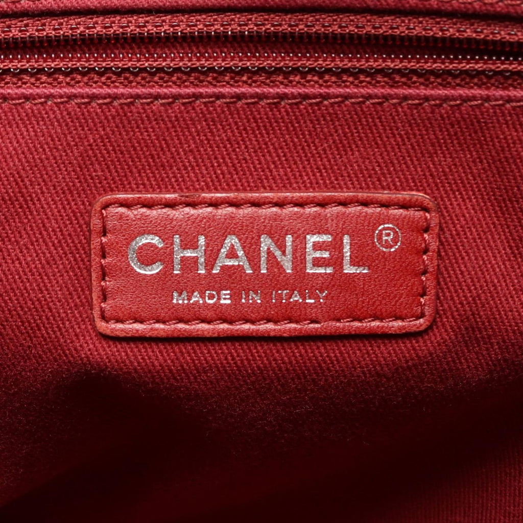 Chanel Tote Deauville Red Canvas Leather Chain MM — view 4