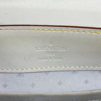 Louis Vuitton Shoulder Bag Suhali Tarantue Blanc — view 5