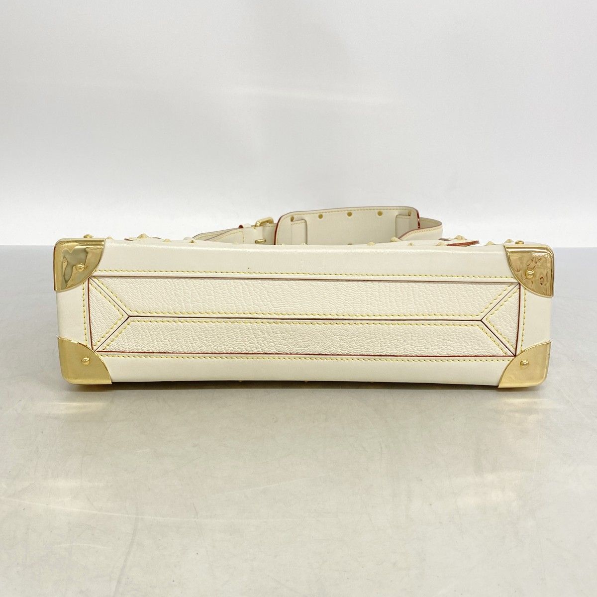 Louis Vuitton Shoulder Bag Suhali Tarantue Blanc — view 3