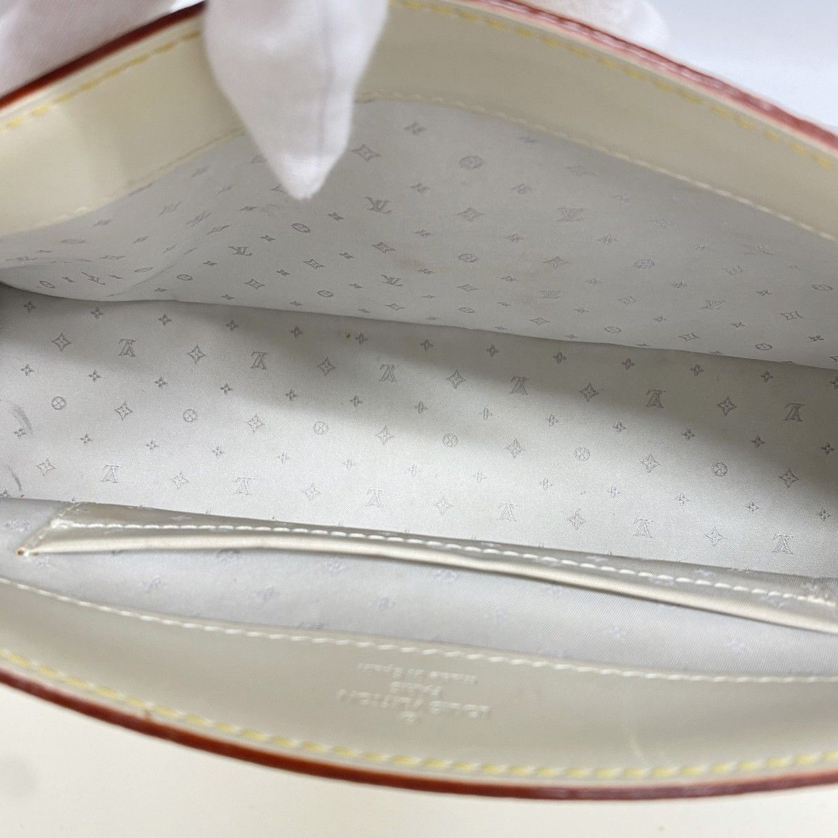Louis Vuitton Shoulder Bag Suhali Tarantue Blanc — view 4