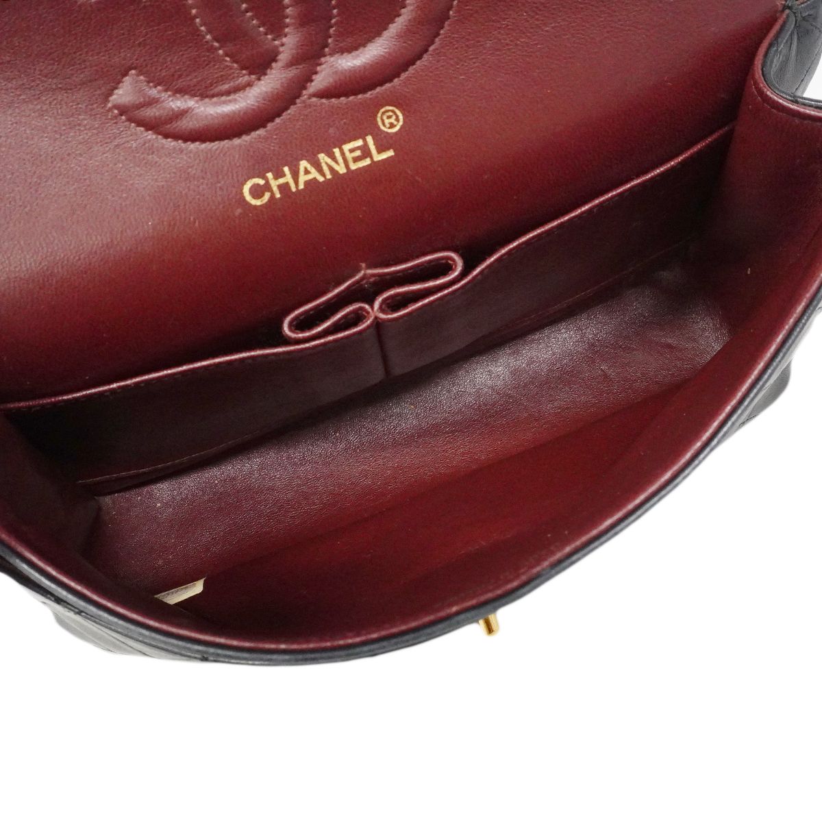 Chanel Shoulder Bag Quilted Lambskin Black Gold — view 4